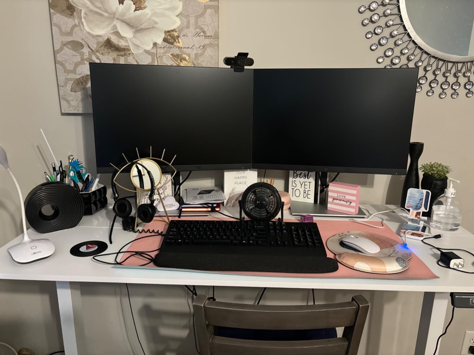 Shintenchi Standing Desk, 71x31 Inch Height Adjustable Electric Sit Stand up Desk, Ergonomic Rising Computer Table, Modern Lift Gaming Desk Workstation for Home Office, Black customer photo 1
