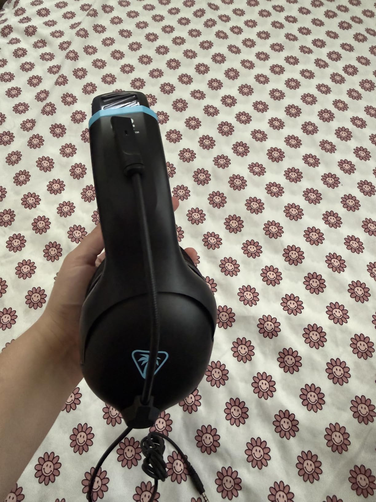 Turtle Beach Airlite Fit Wired Gaming Headset for Nintendo Switch 2, Lite customer photo 2