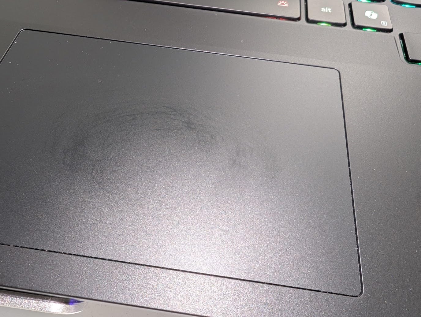 Lenovo Legion Pro 7i Gen 10 w/Ultra 9, RTX 5090, 64GB RAM, 2TB,16” OLED customer photo 1