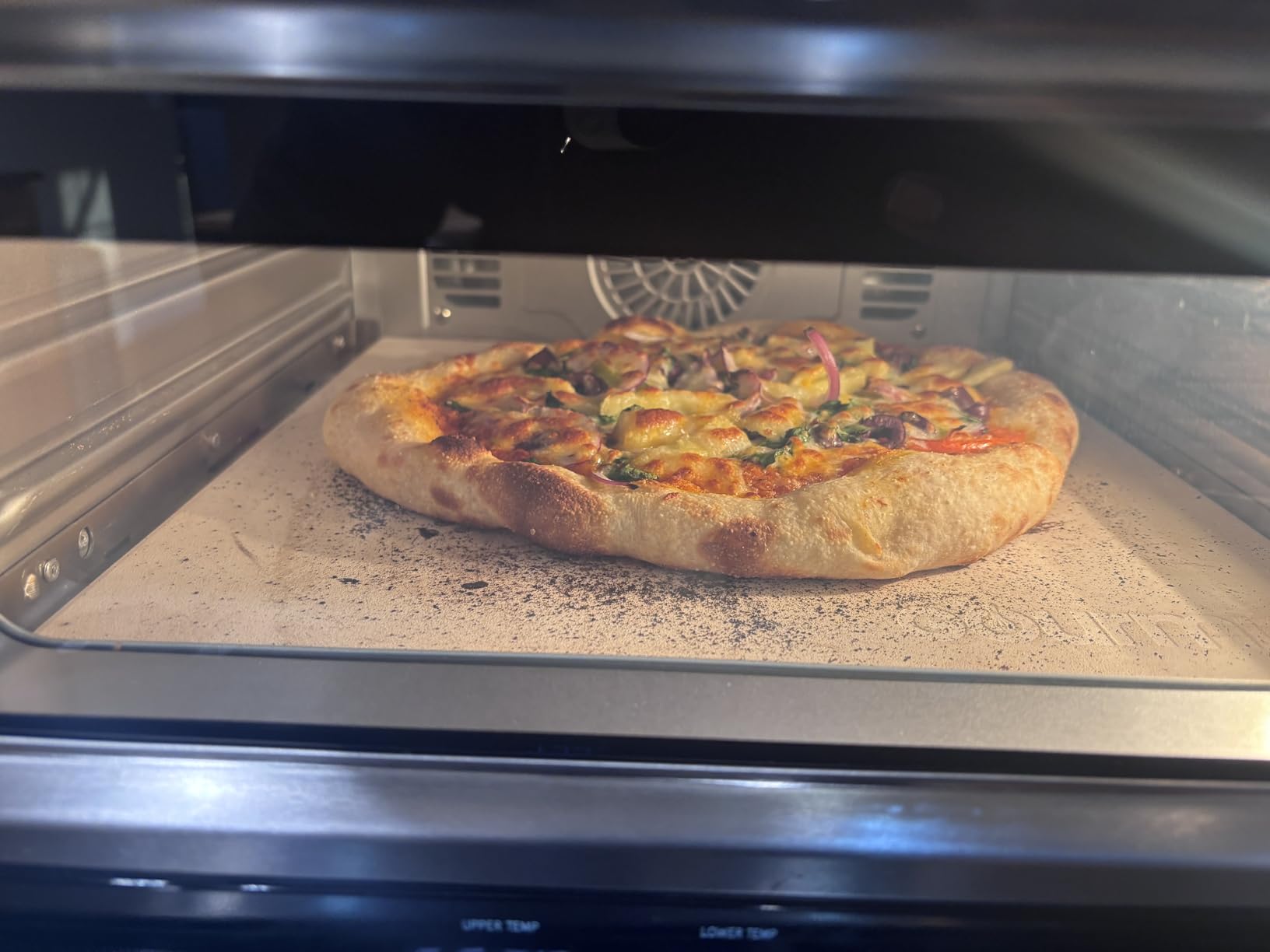 Gourmia Electric Indoor Pizza Oven – Countertop Air Fryer Toaster Oven Combo with 6 Pizza Presets, 7 Cooking Functions, Air Fry, Broil & Bake, Includes Cordierite Pizza Stone, Stainless Steel customer photo 2