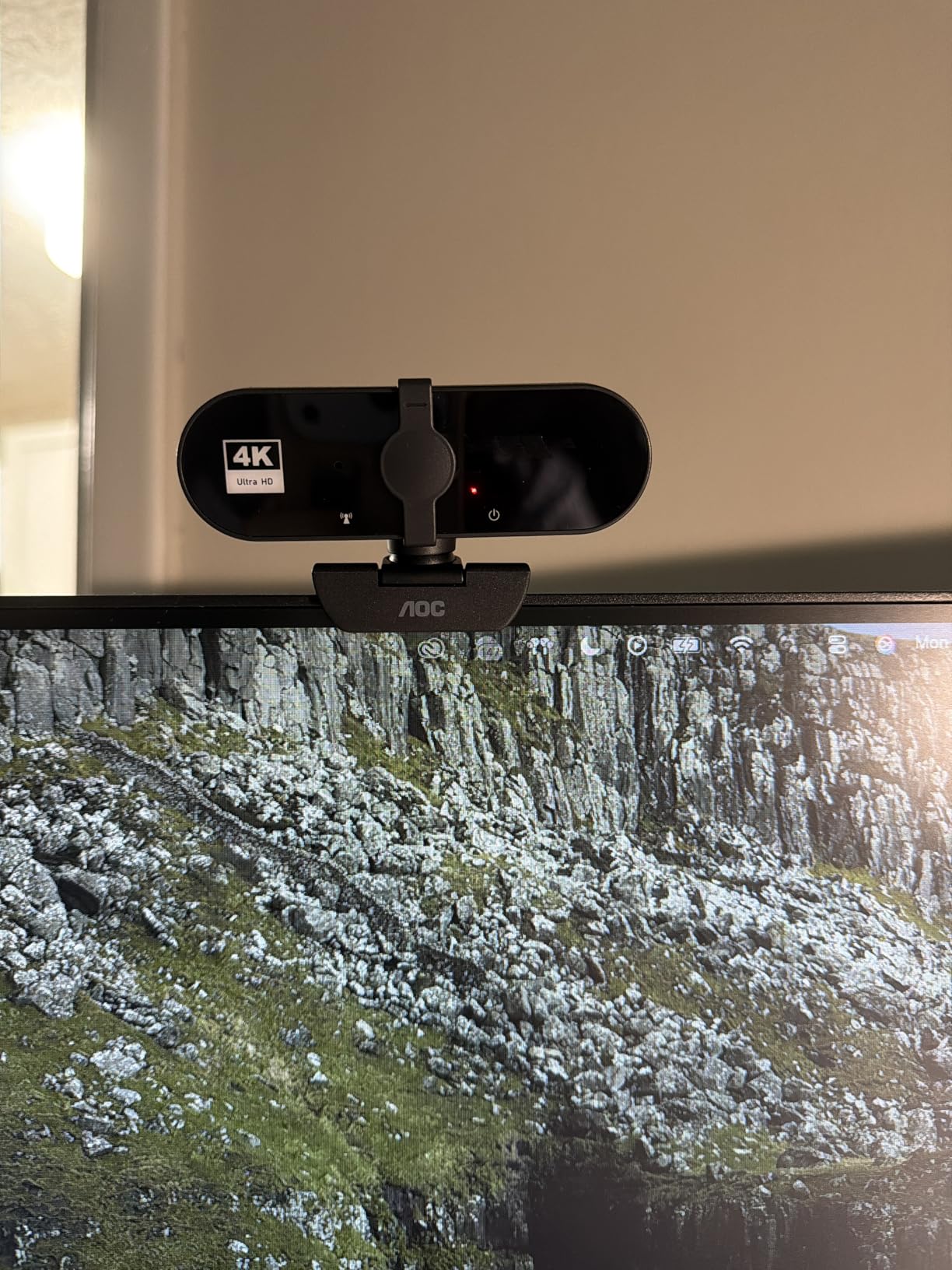 AOC 4K Webcam for PC, Streaming Computer Camera with Noise-Canceling Mic customer photo 2