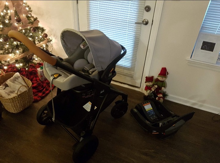 Chicco Corso LE System w/KeyFit Max ClearTex Infant Car Seat & Base customer photo 2