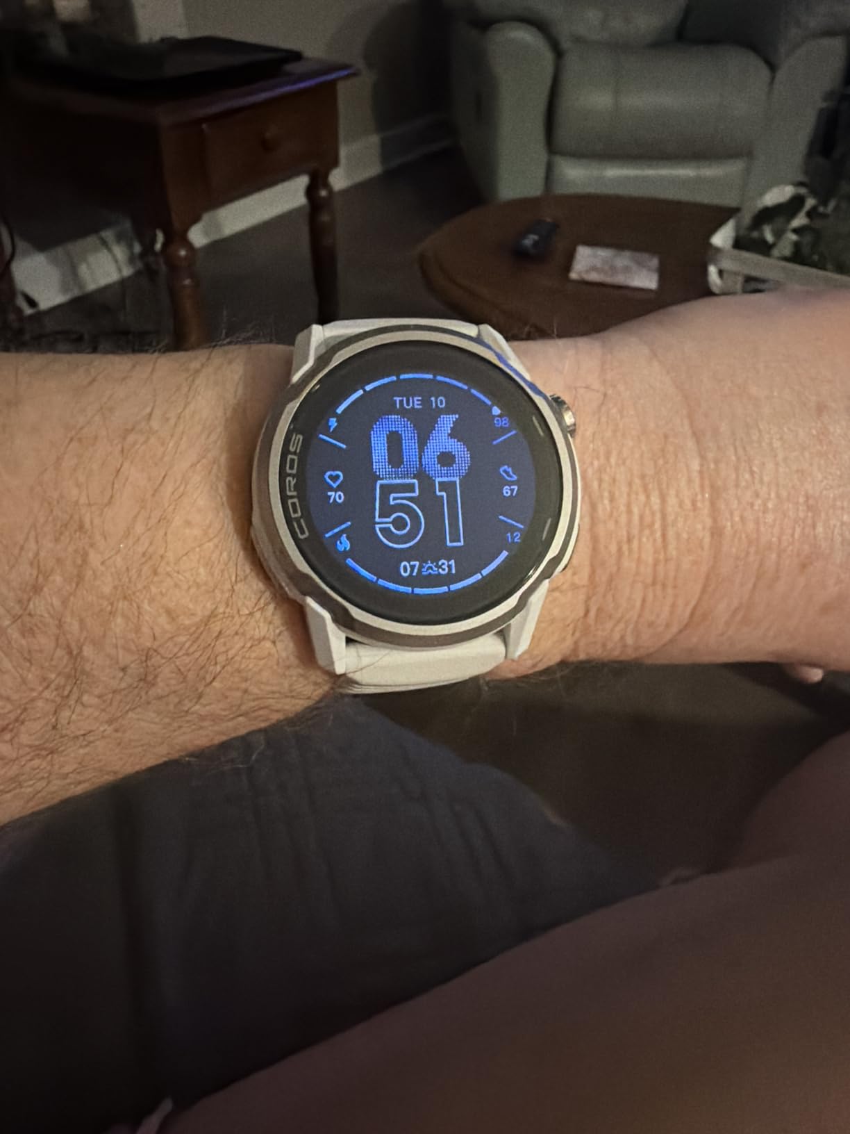 COROS APEX 4 (42mm) GPS Watch,1.2