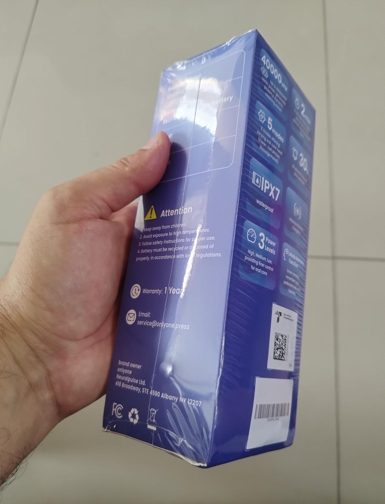 Onlyone Electric Toothbrush for Adults, Rechargeable Electric Toothbrush with 8 Brush Heads, Travel Case, Charging Base & Wireless Charging - 5 Modes with Smart Timer customer photo 2