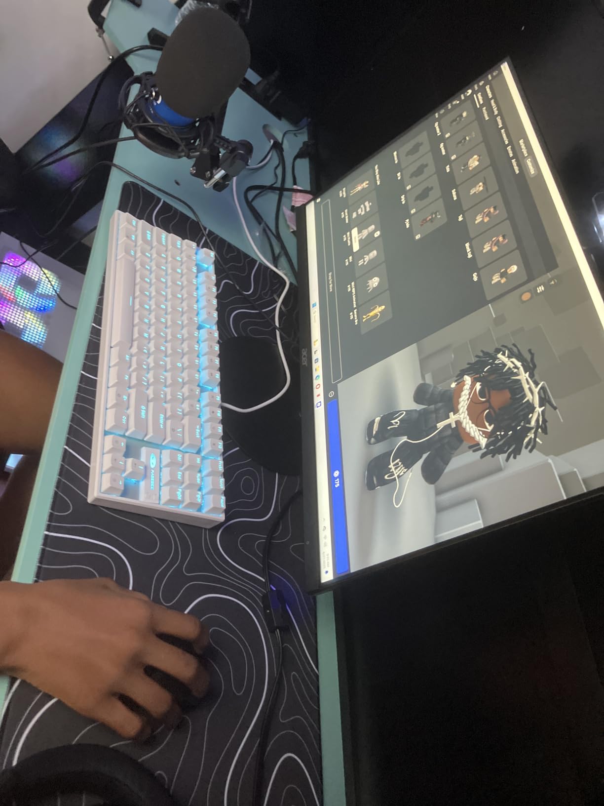 suevery Prebuilt Desktop Computer Gaming PC Black customer photo 2