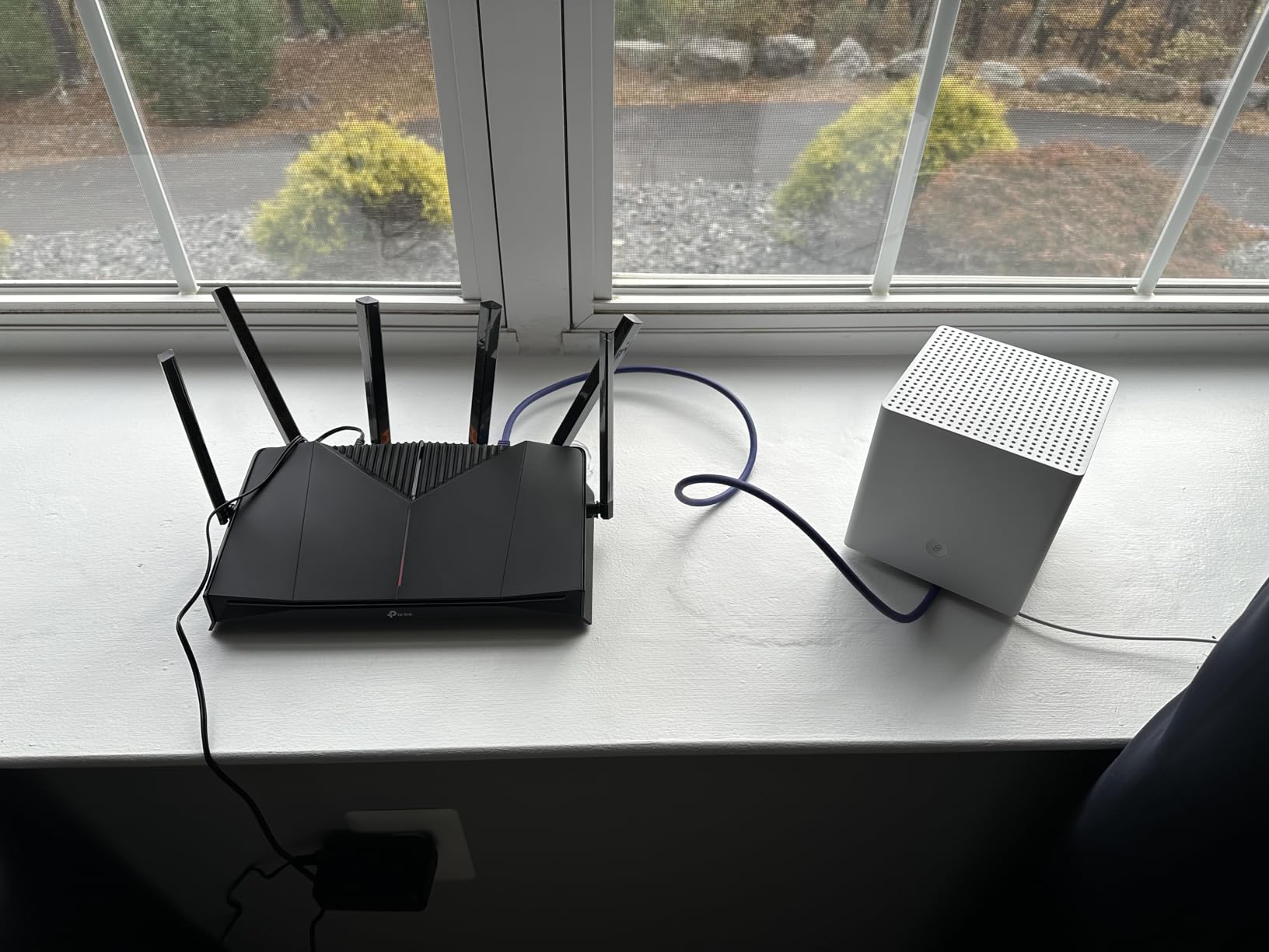 TP-Link Dual-Band BE6500 WiFi 7 Gaming Router 6.5 Gbps (Archer GE400) customer photo 2