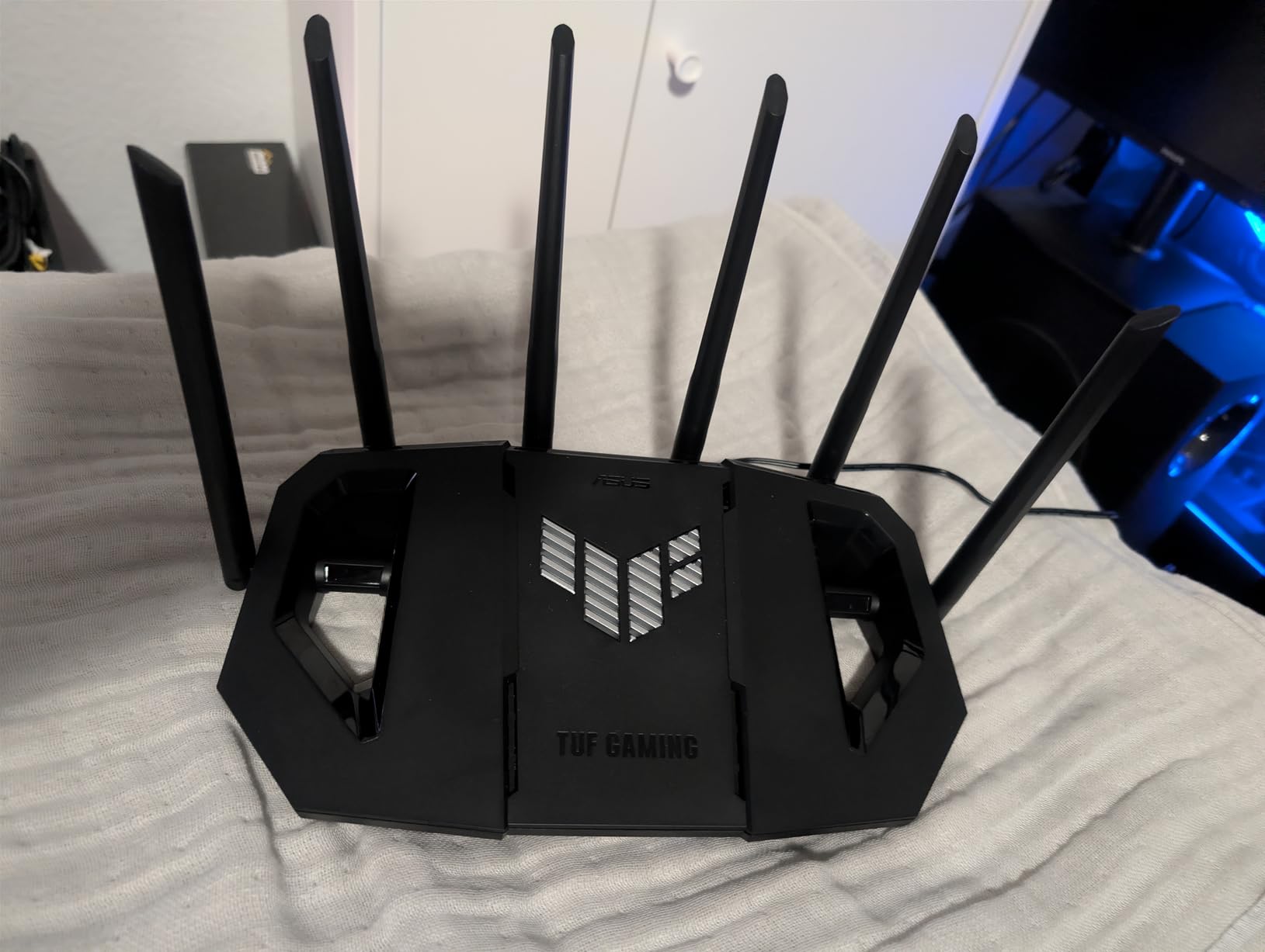 ASUS TUF Gaming BE6500 WiFi 7 Router - Dual-Band, Up to 6.5 Gbps Wireless, Game Accelerator, Multi-Link Operation (MLO), (x4) 2.5GbE Ports, Mesh + VPN Compatible, & Subscription-Free Network Security customer photo 1