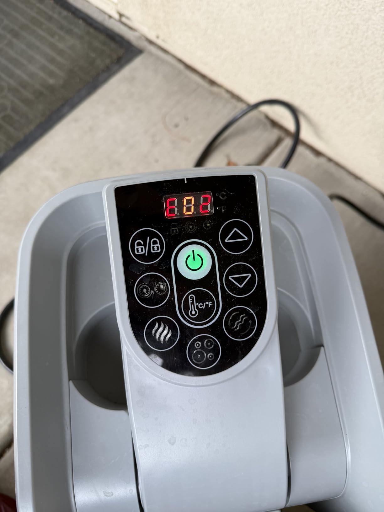 Coleman SaluSpa Miami Energy-Efficient AirJet 2-4 Person Inflatable Hot Tub customer photo 2