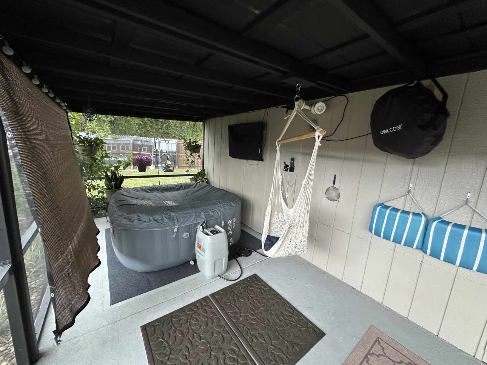 Coleman SaluSpa Hawaii Energy-Efficient 4-6 Person Inflatable Hot Tub customer photo 1