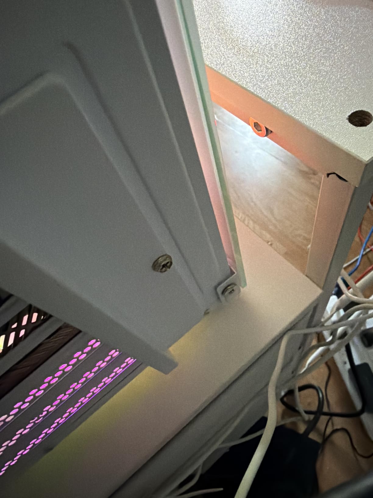 MUSETEX Y6 PC Case, Pre-Installed 7 Infinity Mirror PWM ARGB Fans, ATX Mid Tower Computer Case, Gaming PC Case with Type-C, 270° Full View Tempered Glass, White customer photo 2