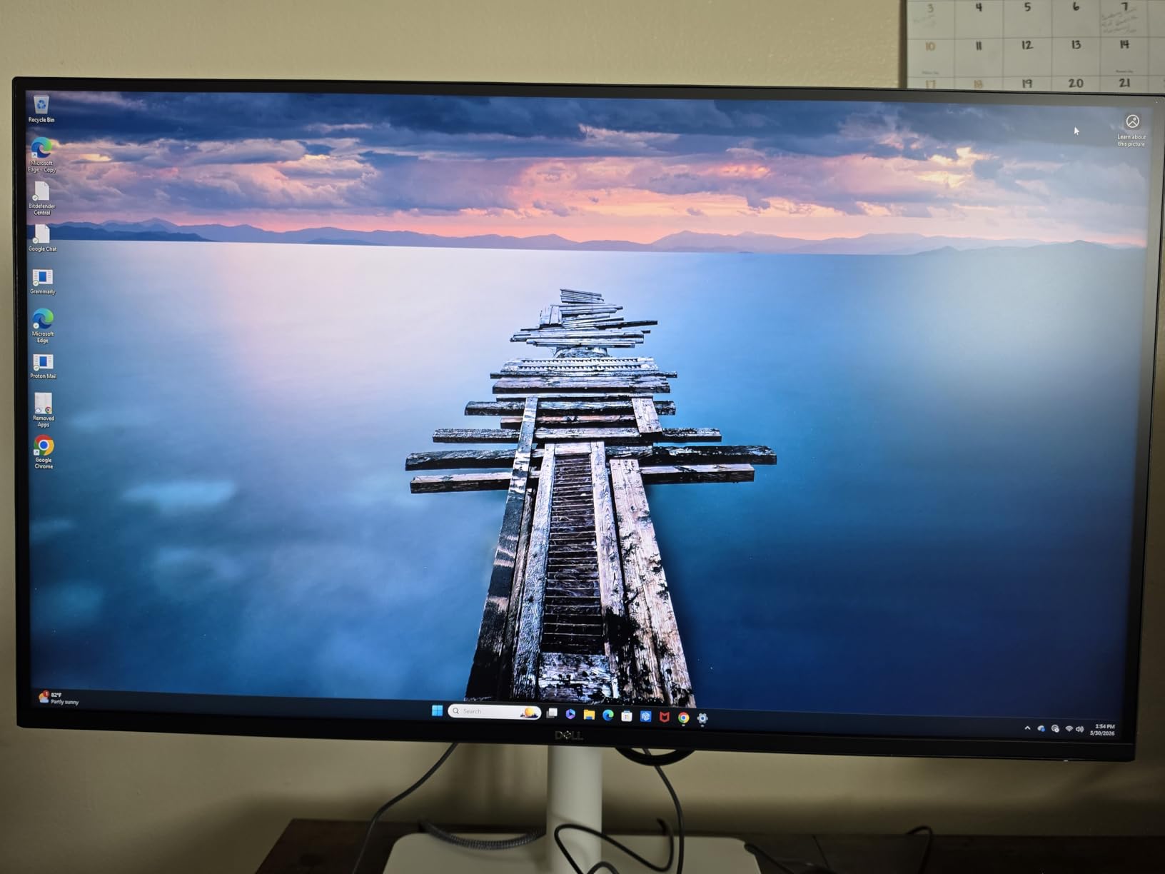 Dell 27 Plus QHD Monitor - S2725DSM - 27-inch QHD (2560x1440) 144Hz 1ms Display, 2 x 3W Speakers, HDMI/DisplayPort 1.4 Connectivity, Height/Tilt/Pivot/Swivel Adjustability, AMD FreeSync - Ash White customer photo 1
