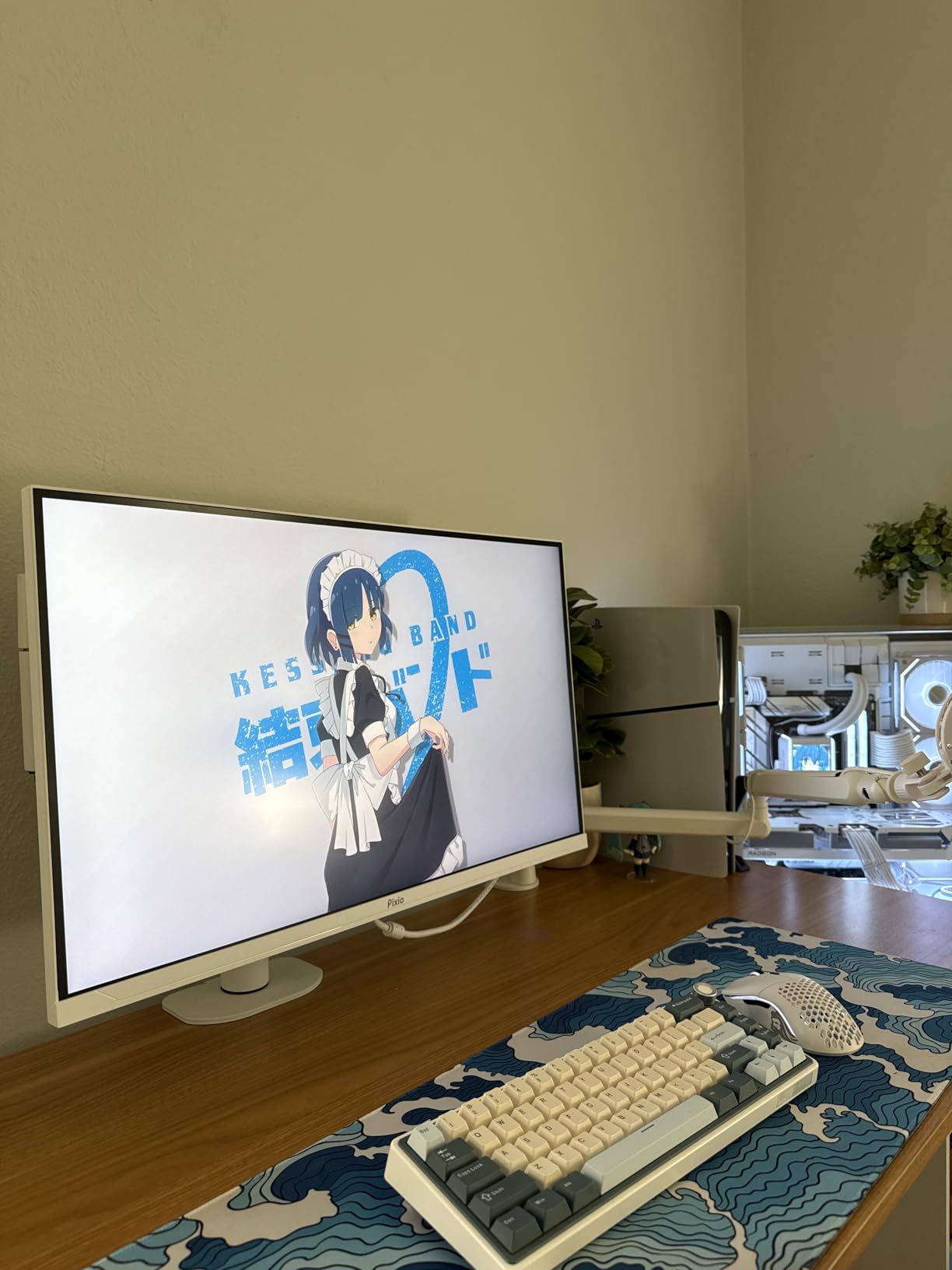 Pixio PX27UM Mini LED White 27 inch Dual Mode UHD 4K 160Hz/FHD 1920x1080 320Hz Fast IPS Panel 1ms GTG Response Time Gaming Monitor with Adaptive Sync HDR and Fully Adjustable Stand customer photo 1
