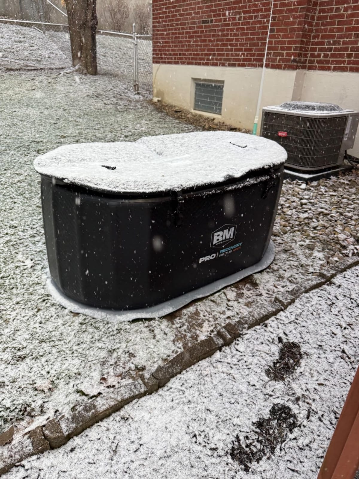 Slanted-Edge Cold Plunge Tub with 1 HP Chiller, Hot & Cold Modes customer photo 1