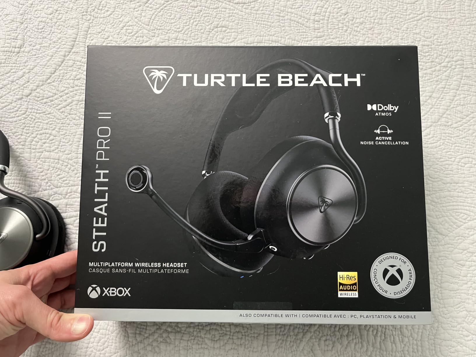 Turtle Beach Stealth Pro II Premium Wireless Gaming Headset for Xbox Series X|S, PS5, PS4, PC - Hi-Res Audio, Dolby Atmos, Active Noise Cancellation, Simultaneous Bluetooth, 24-bit Audio - White customer photo 1