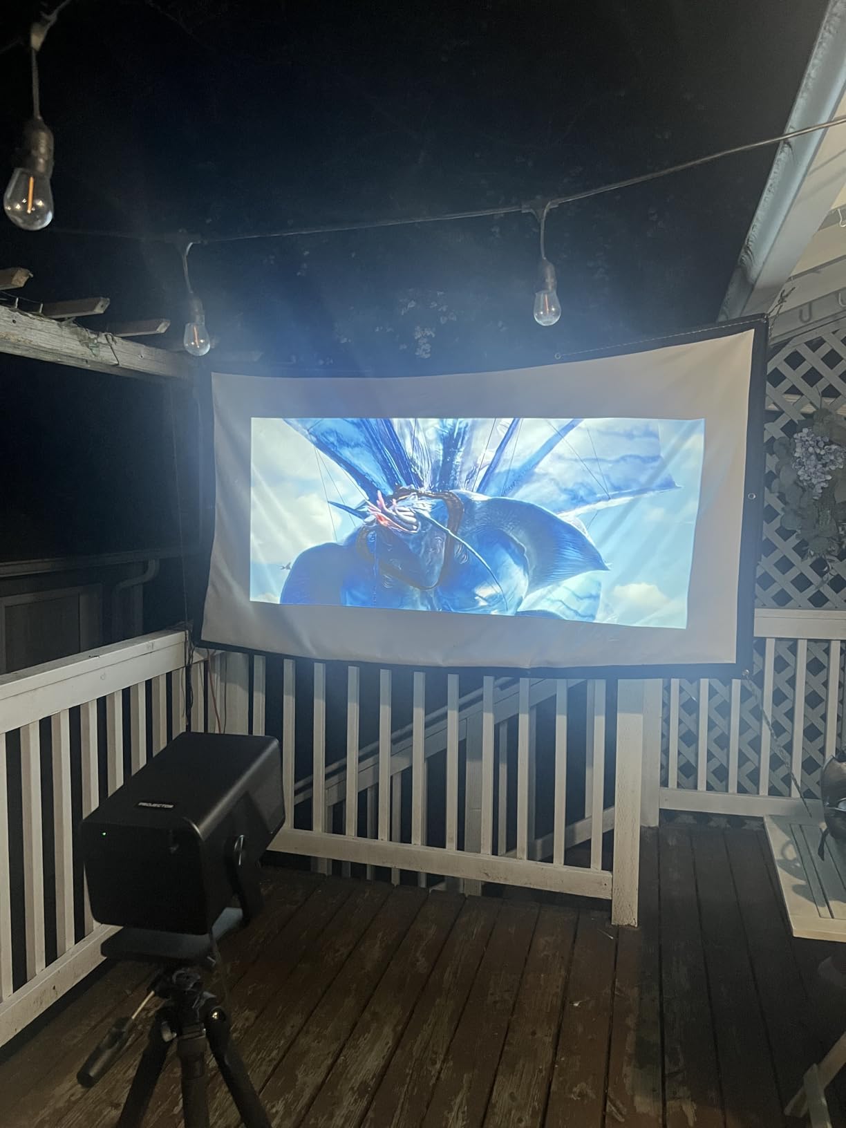 X7 2000 ANSI Smart Projector, 4K/8K Input Support, Native 1080P, 125% sRGB customer photo 2