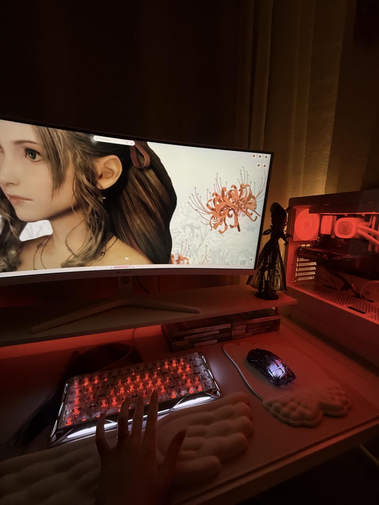 Velztorm White Pilum Z2 Gaming Desktop, AMD Ryzen 7 5700X with RTX 5060 customer photo 1