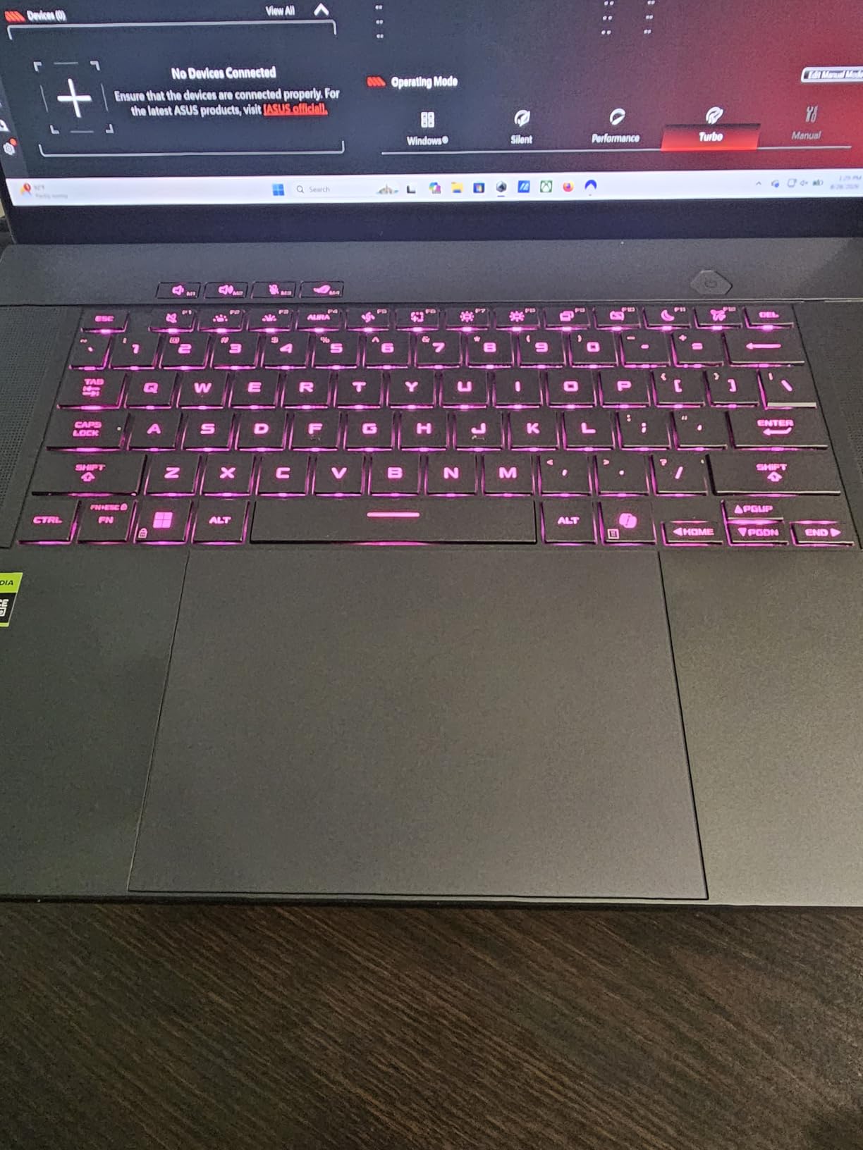 ASUS ROG Zephyrus G16 All-Around Gaming Laptop, Ultra 9 285H, TGP RTX 5070 customer photo 1