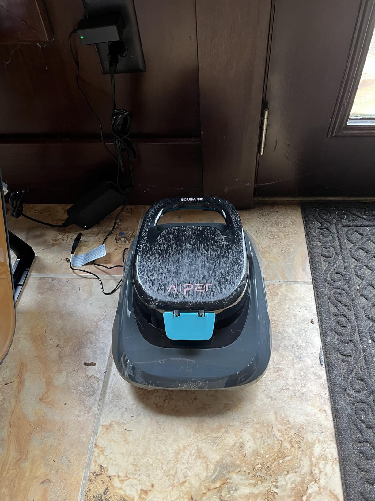 2026 Aiper Scuba SE Cordless Pool Vacuum Robot for Above Ground Pool customer photo 1