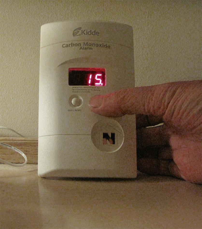 Kidde Carbon Monoxide Detector, Plug-In with 9V Battery Backup, Digital Display, 85 dB Alarm, LED Status Light Indicators, 3rd Edition customer photo 2