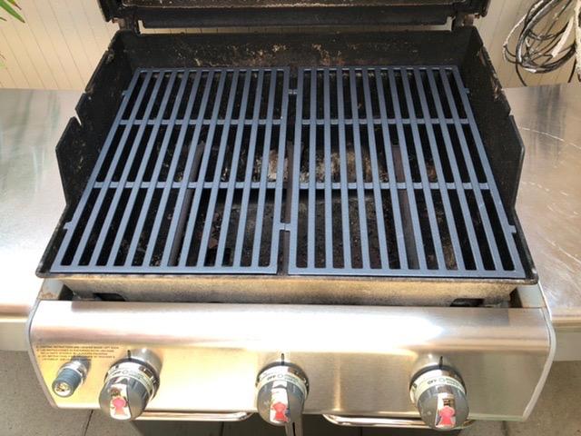 Weber® Porcelain‑Enameled Cast‑Iron Grates for Select Genesis® Grills customer photo 2