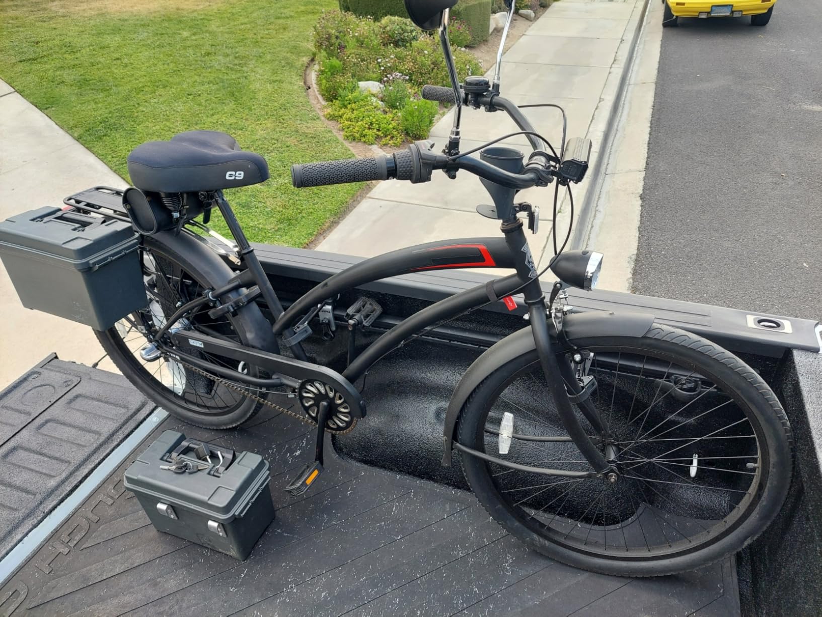 INNO RT202 Truck Bed Bike Rack - Bike Mount for Pickup Truck with C-Channel Track Systems customer photo 1