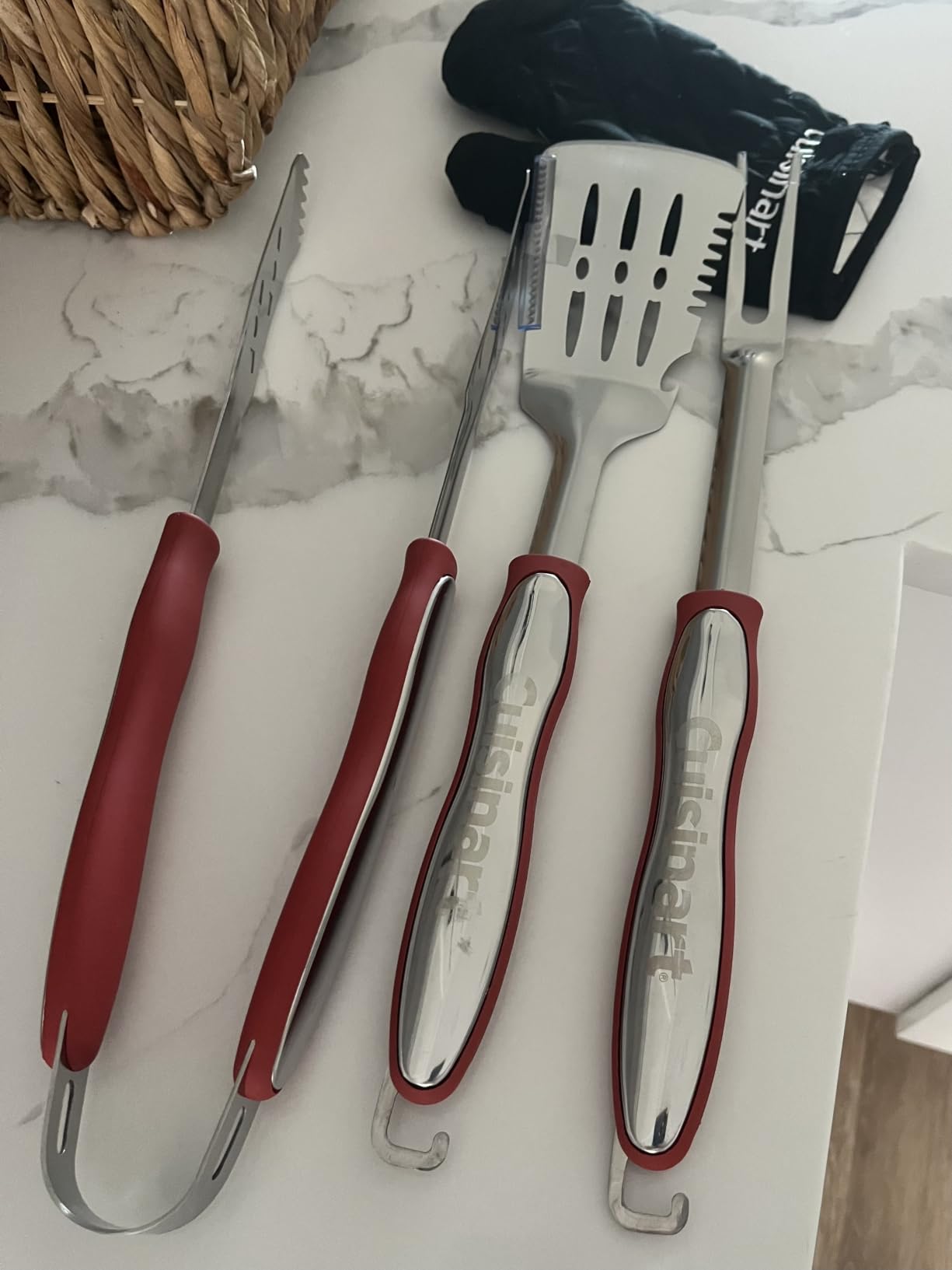 Cuisinart 3‑Piece Stainless Steel BBQ Grilling Tool Set with Grill Glove – Outdoor Grill Accessories, Perfect Grilling Gift for Men, Dads & Grill Masters, CGS-134BL customer photo 1