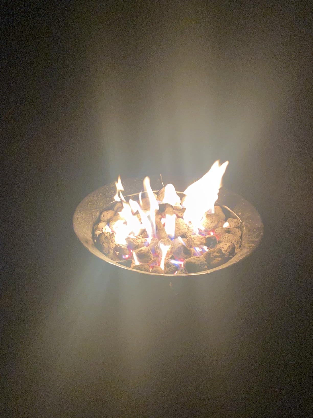 Outland Living Portable Propane Fire Pit, 19-inch, 58,000 BTU with Fire Pit Cover & Carry Kit, Smokeless Gas Firebowl | Perfect for Camping, Patio, Backyard, Tailgating, Deck, RV| Black 893 Deluxe customer photo 1