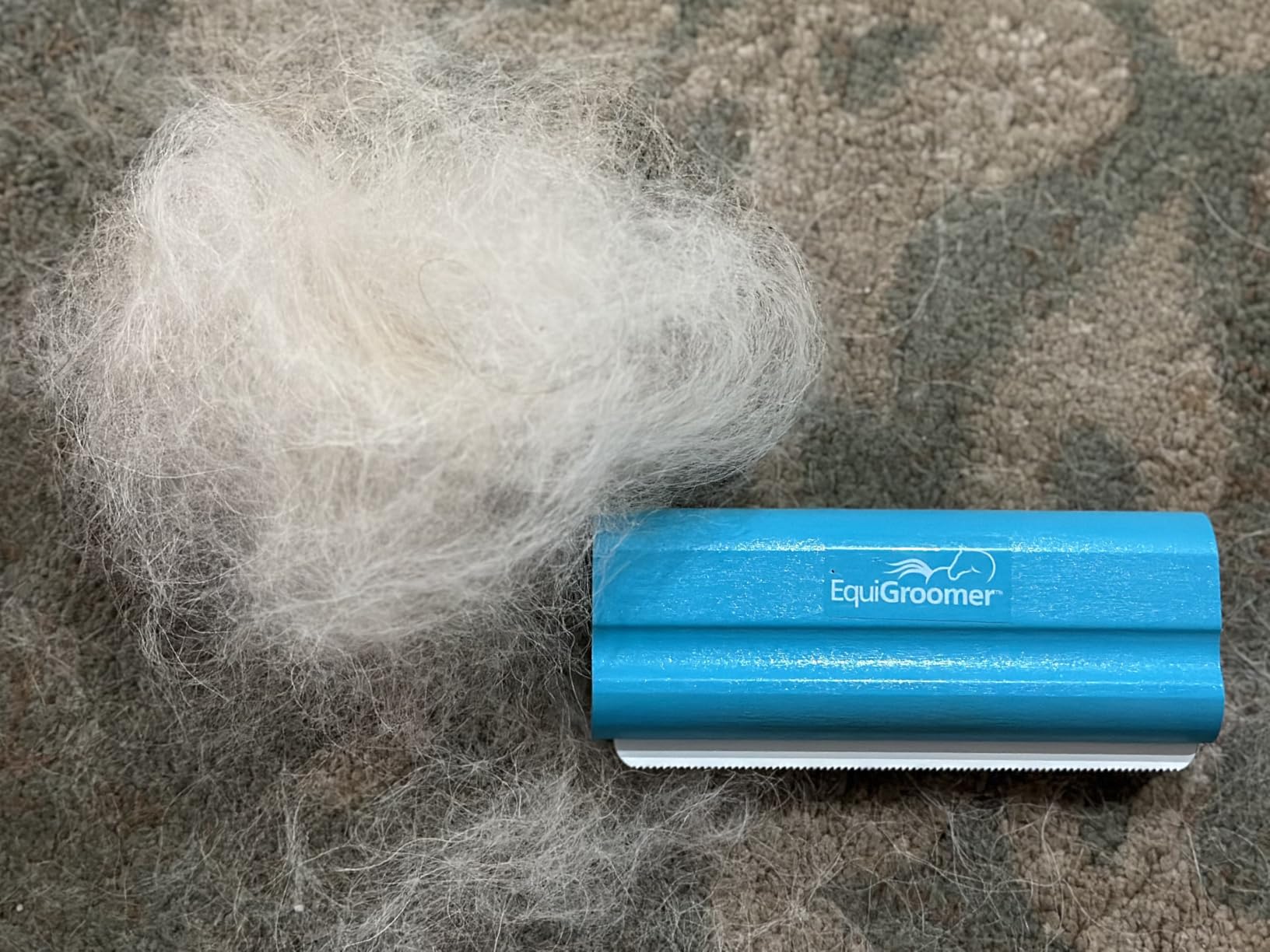 EquiGroomer 5-Inch Undercoat Deshedding Brush for Dogs & Cats, Purple customer photo 2