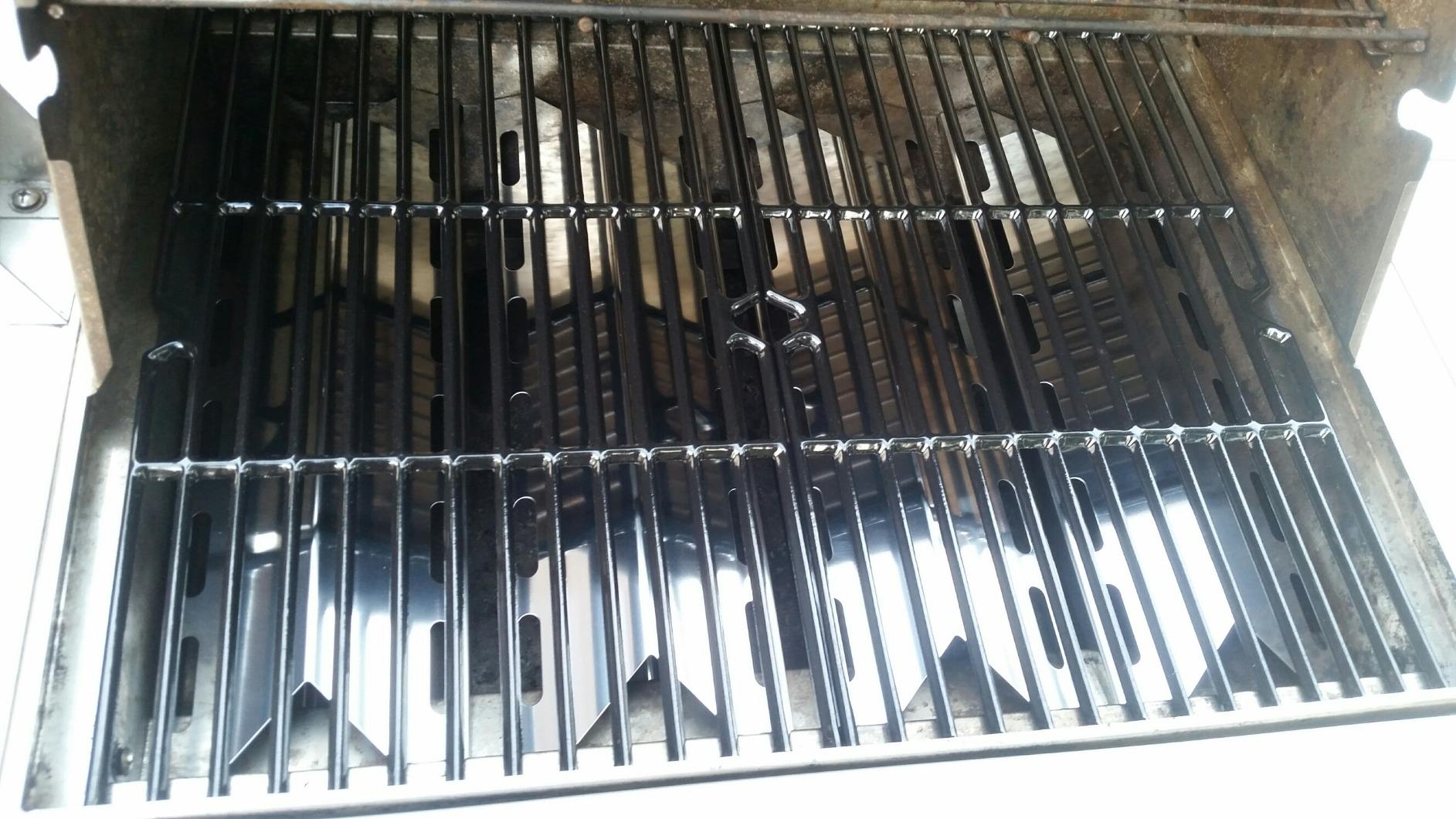 Parts DC107 19 1/4 Inch Set of 2 Porcelain Coated Cast Iron Cooking Grid (12 3/8