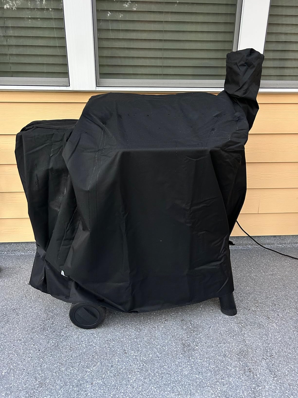 SunPatio Heavy Duty Waterproof Grill Cover for Traeger Pro 34 & 780 Series customer photo 1