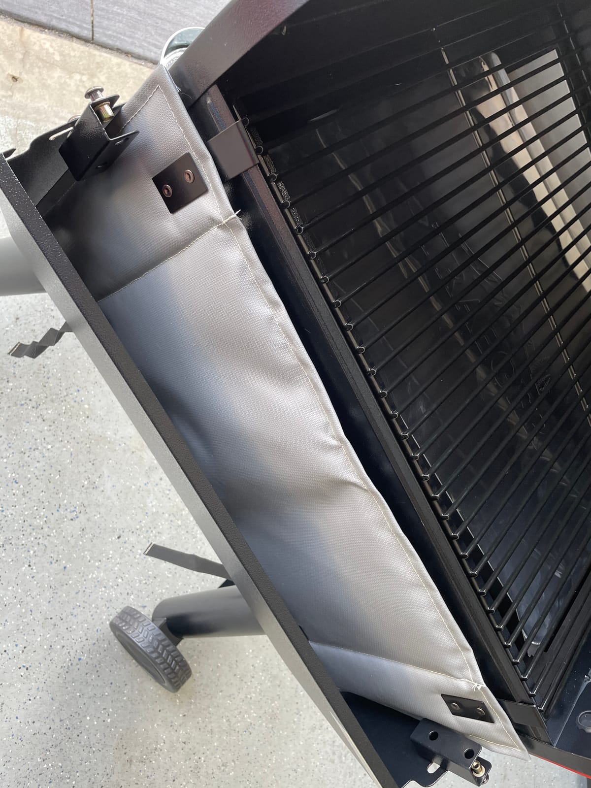 Stanbroil Grill Insulation Blanket for Traeger Pro 575 Ironwood 650 Grill customer photo 1