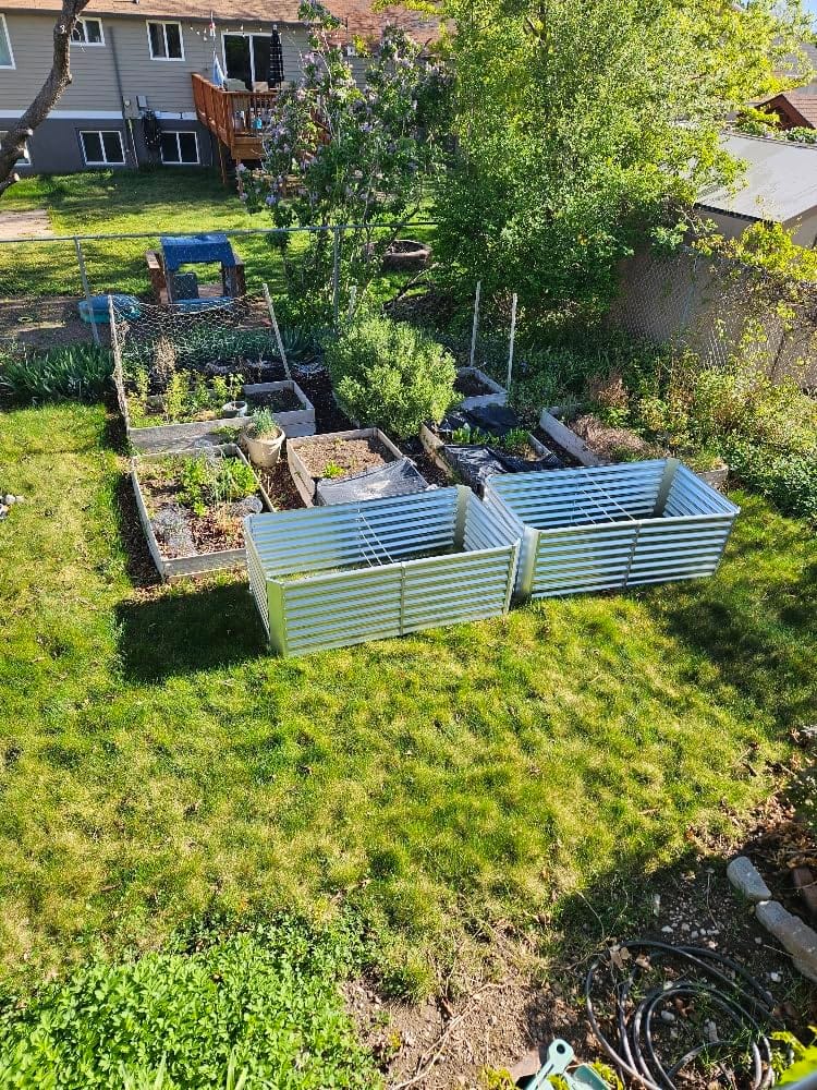 Land Guard 8×4×2 ft Galvanized Raised Garden Bed Kit, Galvanized Planter Raised Garden Boxes Outdoor, Large Metal Raised Garden Beds for Vegetables(Grey)… customer photo 1
