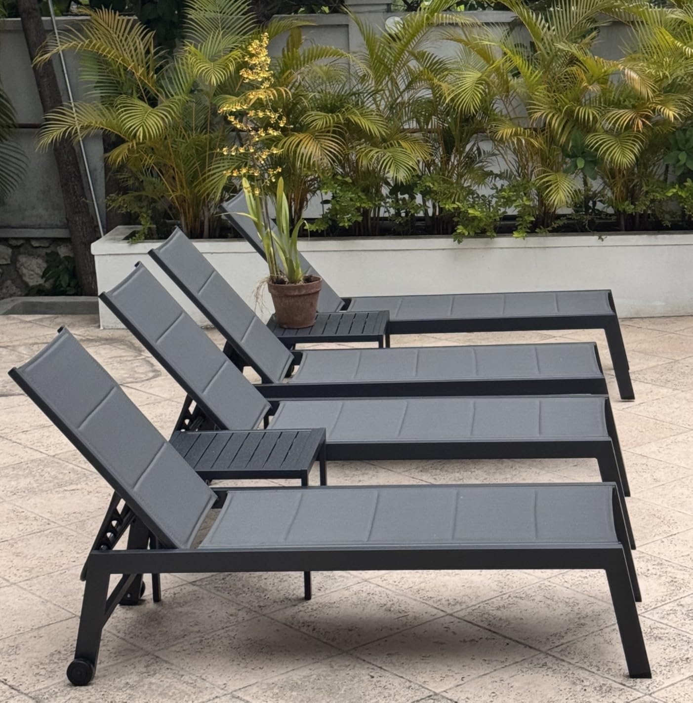 PURPLE LEAF Chaise Lounge Outdoor Set of 2 with Wheels, Aluminum, Beige customer photo 1