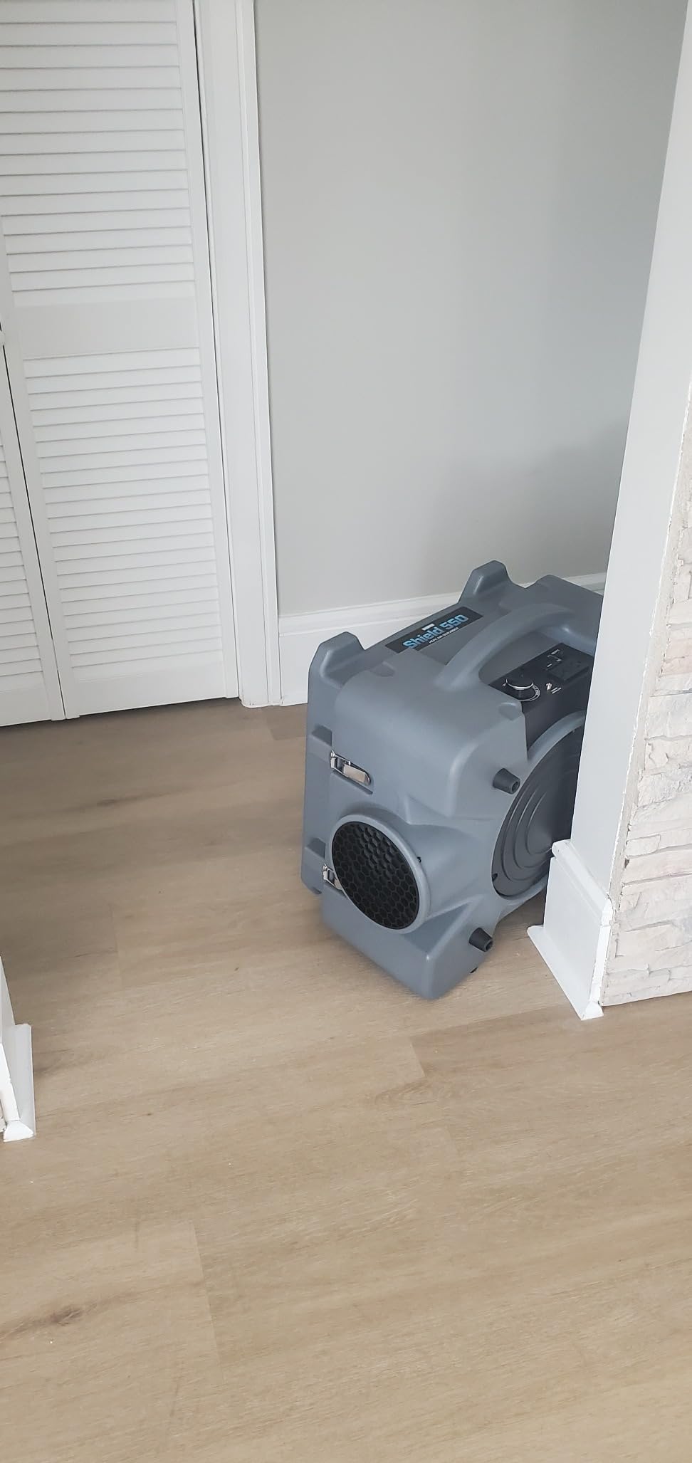 CADPXS Shield-550 Air Scrubber 550 CFM for Interior Renovation, Grey customer photo 1