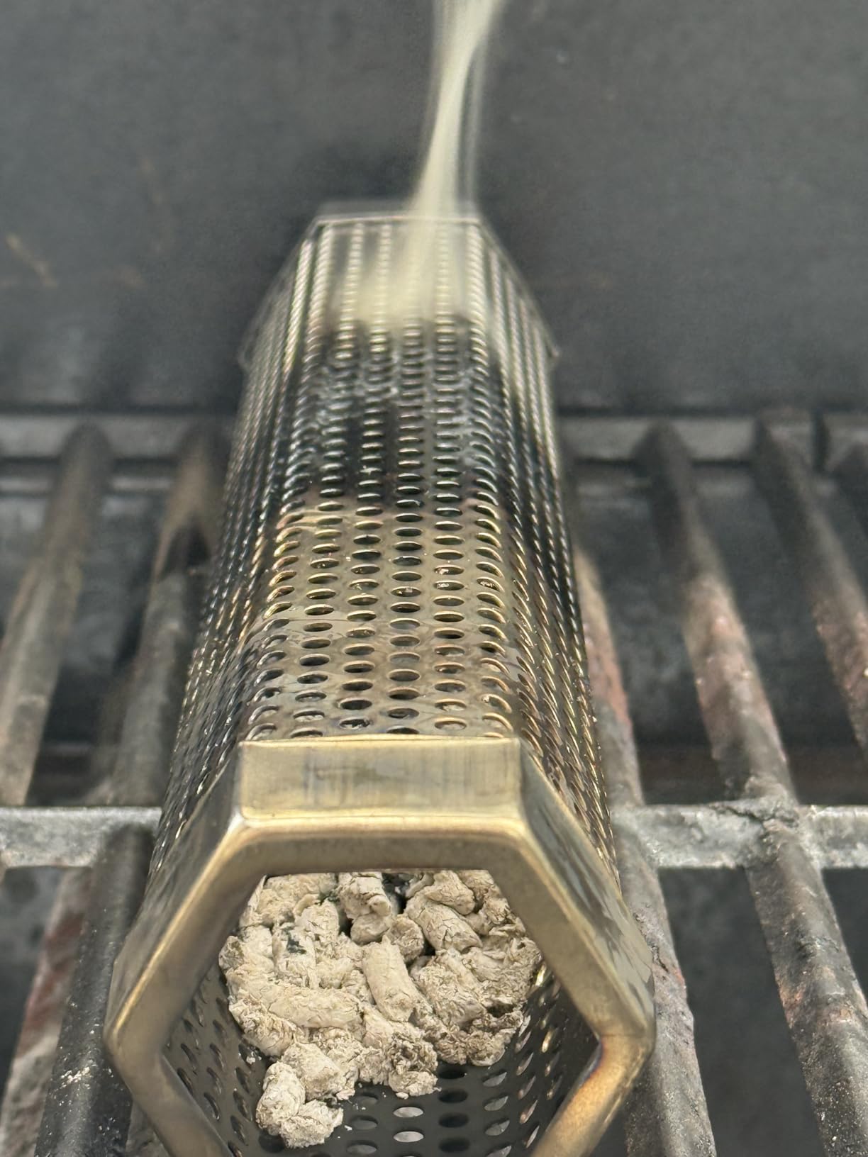 Smoke Tube for Pellet Smoker, 12 Inch Hexagon Smoker Tube for Pellet Grill - Up to 5 Hours of Smoke, Hot or Cold Smoking, 304 Stainless Steel, for Gas, Electric & Charcoal Grills, with Brushes customer photo 1