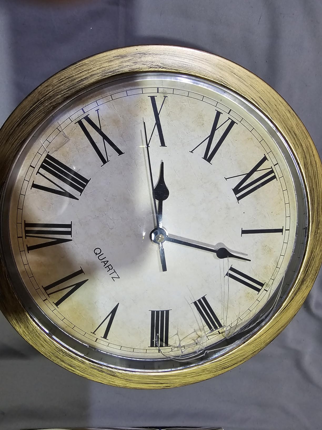 Wall Clock with Hidden Safe, 10 inch Plastic Secret Safe Wall Clock for Living Room Decor, Vintage Decor Clock Diversion Safe with Hidden Compartment, Cool Stuff for Your Room (Gold) customer photo 2