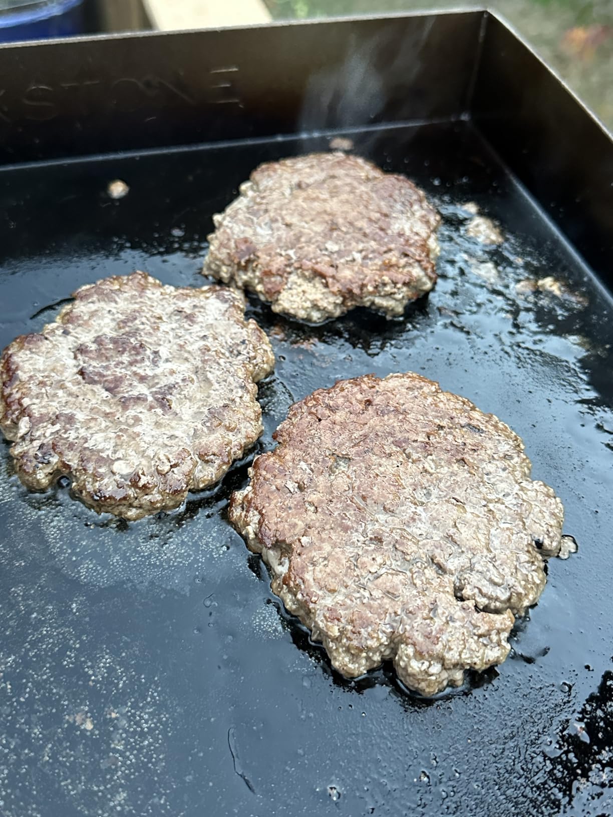 AIVIKI Burger Press, Smash Burger Press for Blackstone Griddle, Heavy Duty Cast Iron Round 6.9In & Rectangular 8.2x4.2In Bacon Grill Press with Wood Handle, Meat Steak Weight for Sandwich, Paninis customer photo 2