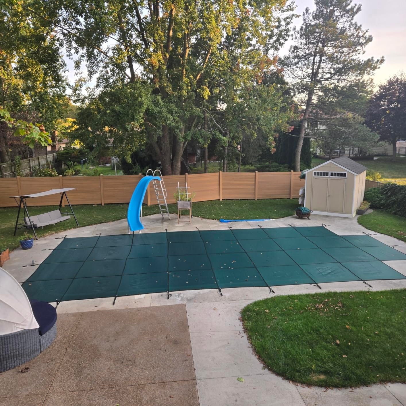 iCOVER Inground Pool Safety Cover, 18x36ft Rectangle Winter Safety Pool Cover for Inground Swimming Pools, Winter Pool Cover, Pool Covers for Inground Pools, Triple Stitched for High Strength, Blue customer photo 1