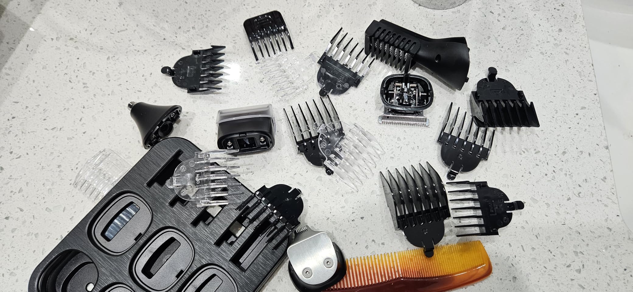OLOV For Man Beard Trimmer, 21 Piece All-in-One Mens Grooming Kit and Hair Clipper, Nose, Ear,Body and Face, Electric Razor with USB Recharge Dock customer photo 1