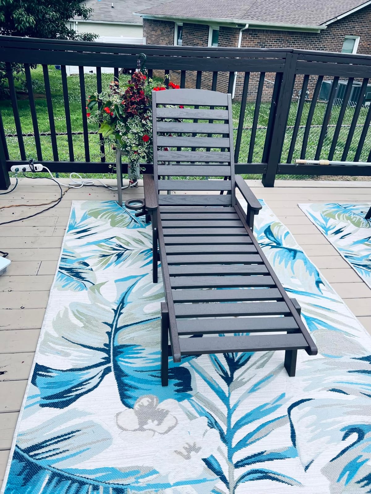 SERWALL HDPE Outdoor Lounge Chair Set of 2 with Cup Holder, Blue customer photo 1