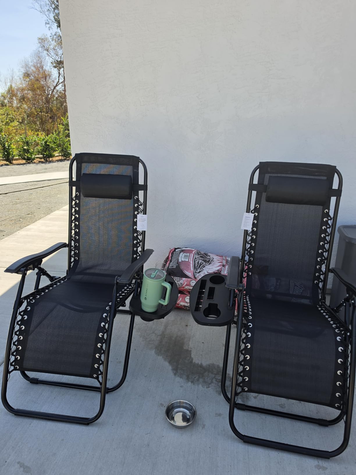 Nazhura Set of 2 Relaxing Recliners Patio Chairs Adjustable Steel Mesh Zero Gravity Lounge Chair Beach Chairs with Pillow and Cup Holder Khaki (Brown) customer photo 2
