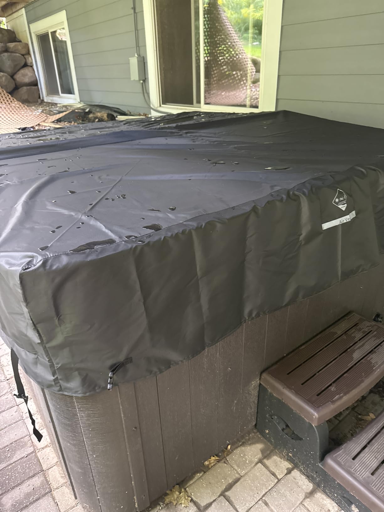 QH.HOME Waterproof Hot Tub Cover 76 x 76 with Ratchet Tie-Down System customer photo 2