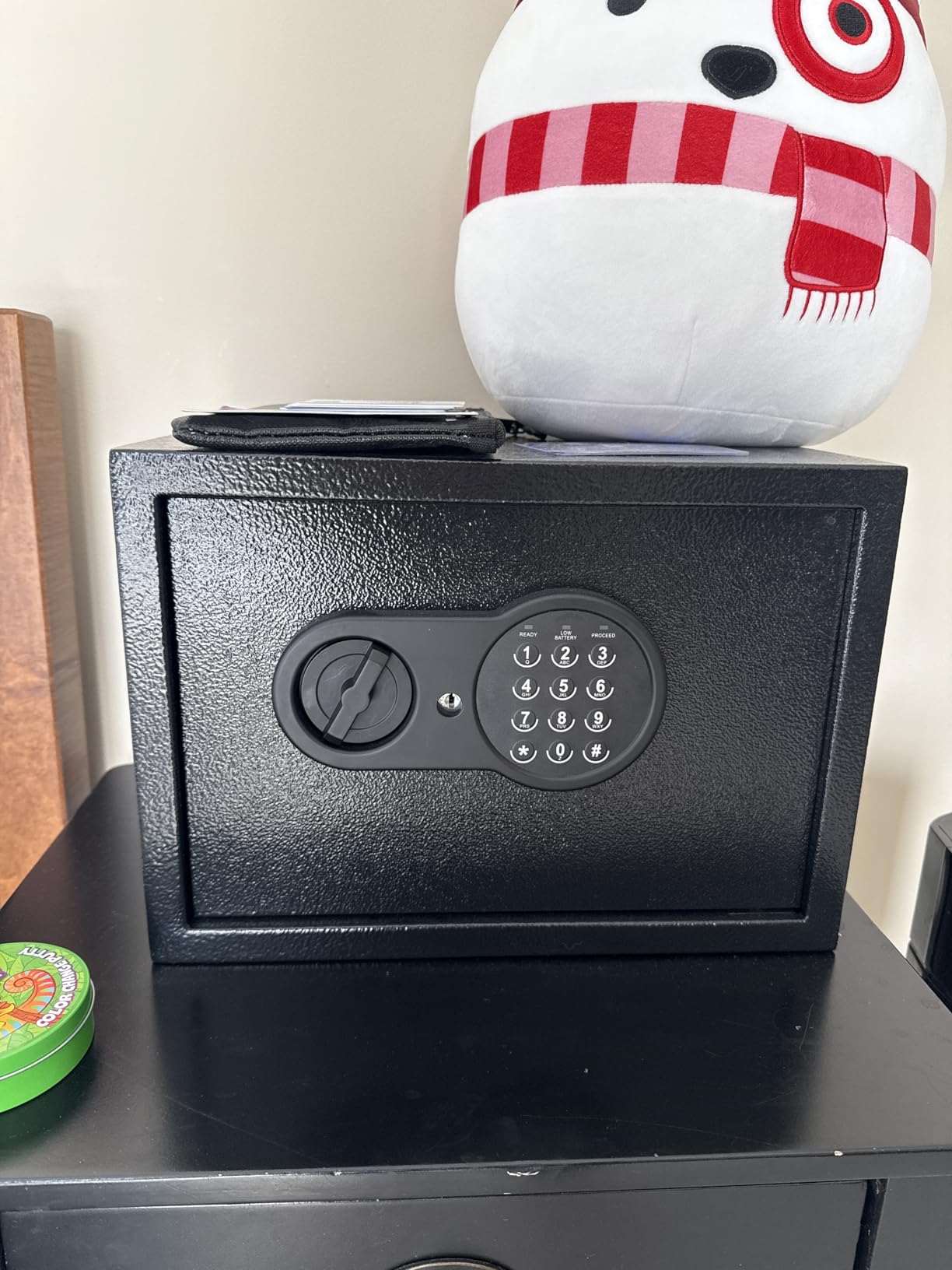 Mitlvge 23.62'' Tall Extra Large Home Safe Box, Safe with Fireproof Waterproof Document Bag, Digital Keypad and 3 Removable Steel Shelves, Security Box for Money Medicines Jewelry Valuables customer photo 1