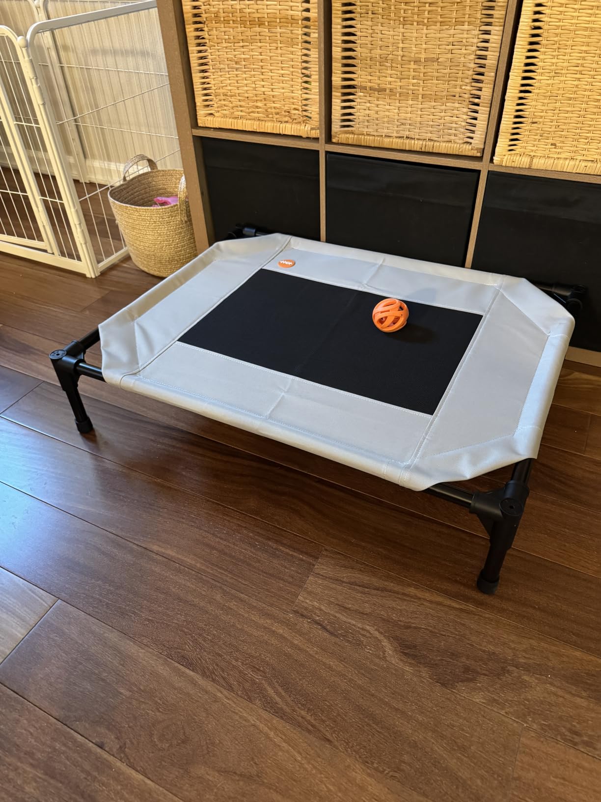 K&H Outdoor Elevated Dog Bed for X-Large & Giant Pets, Tan, Jumbo 56x38in customer photo 1