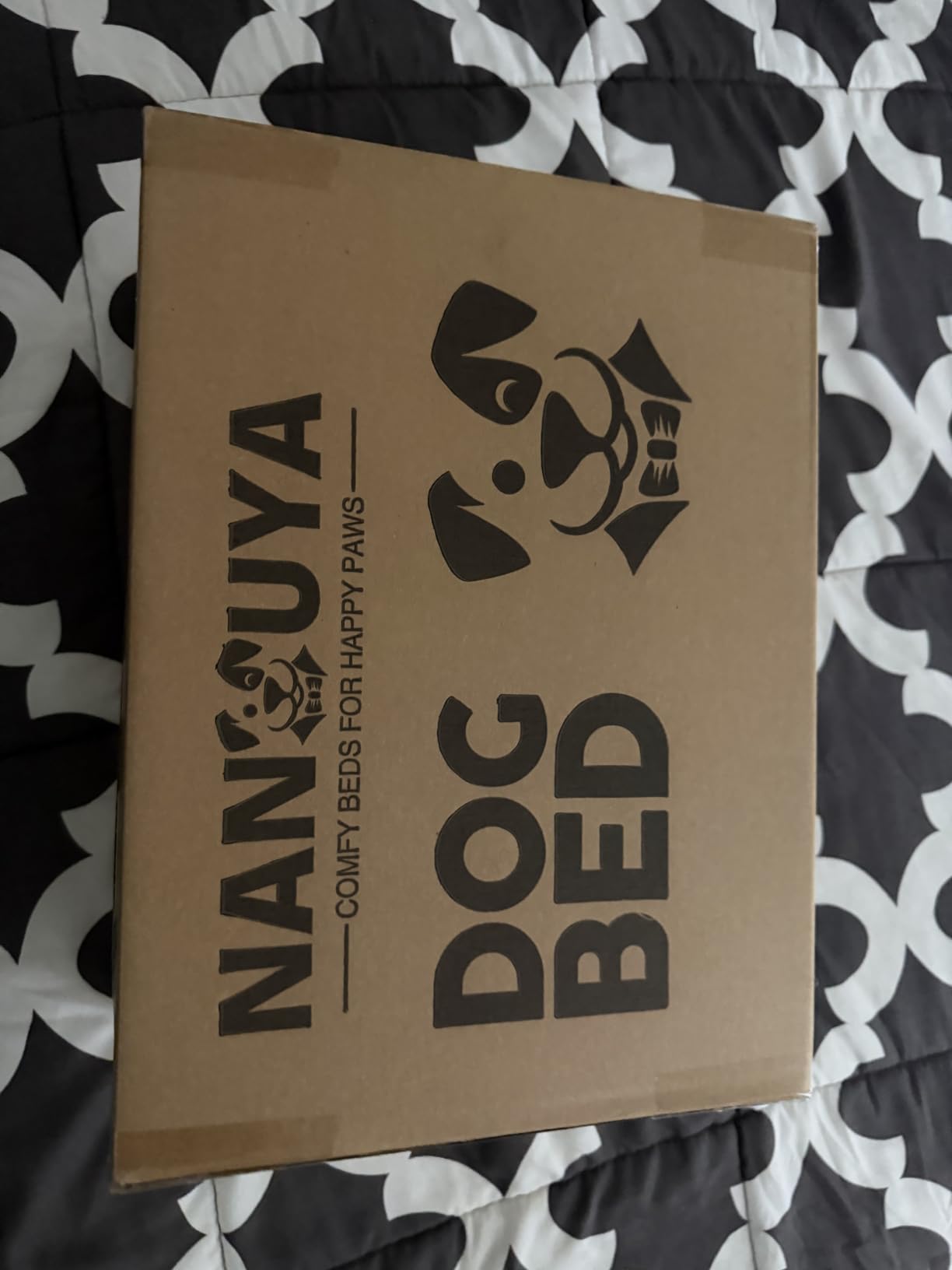 NANUYA Orthopedic Dog Bed for Large Dogs, 36 x 27 Inch, Light Grey customer photo 1