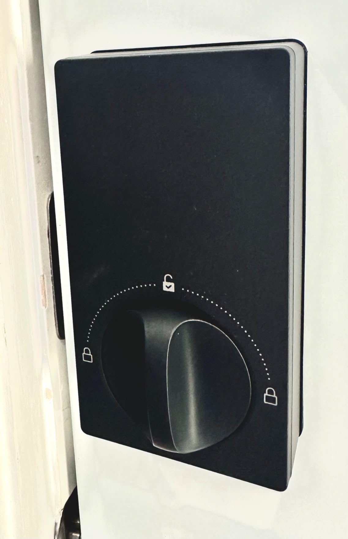 Aqara Smart Lock U50, Apple Home Key, Keyless Entry Deadbolt, Black customer photo 1