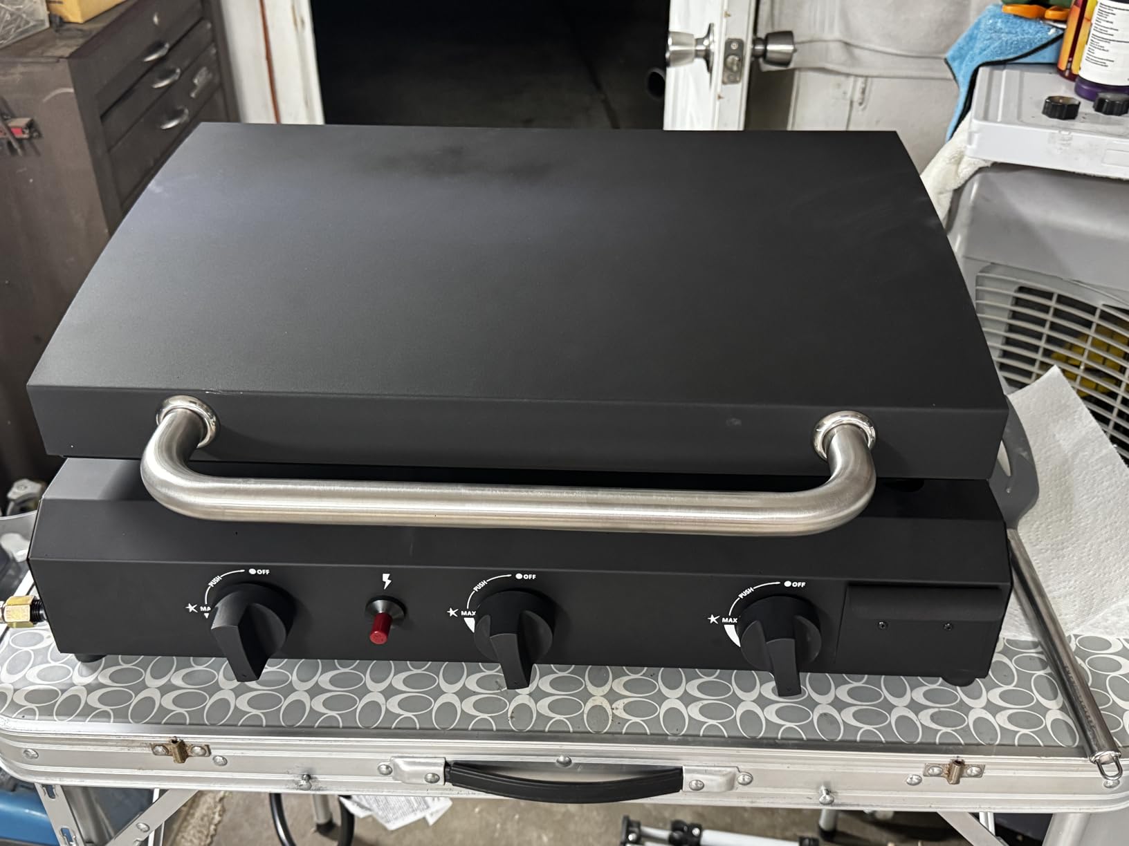 SKOK 3 Burners Outdoor Tabletop Gas Griddle with Hood, Flat Top Grill customer photo 2