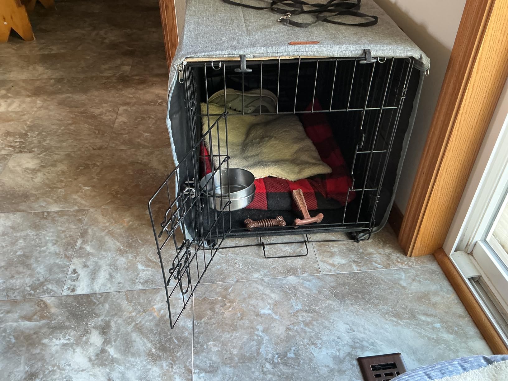 Yaheetech 48inch Double Door Dog Crate w/Divider, Collapsible Metal Kennel customer photo 1
