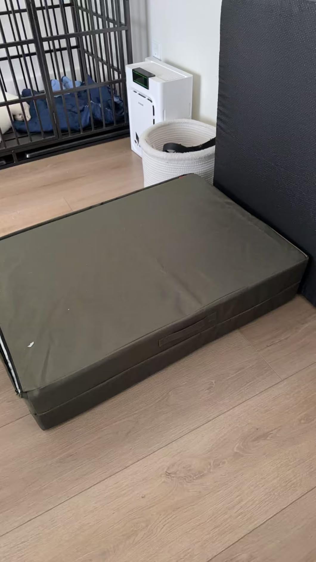 Laifug Outdoor Foldable Waterproof Dog Bed,Army Green,(44''x32''x3.5'') customer photo 1