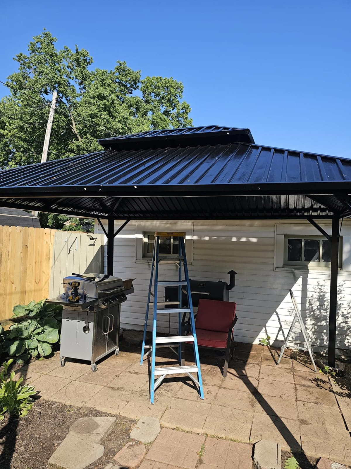 AirWire 10'x12' Hardtop Aluminum Gazebo Dark Gray customer photo 2